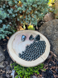Korálek hematit 6mm